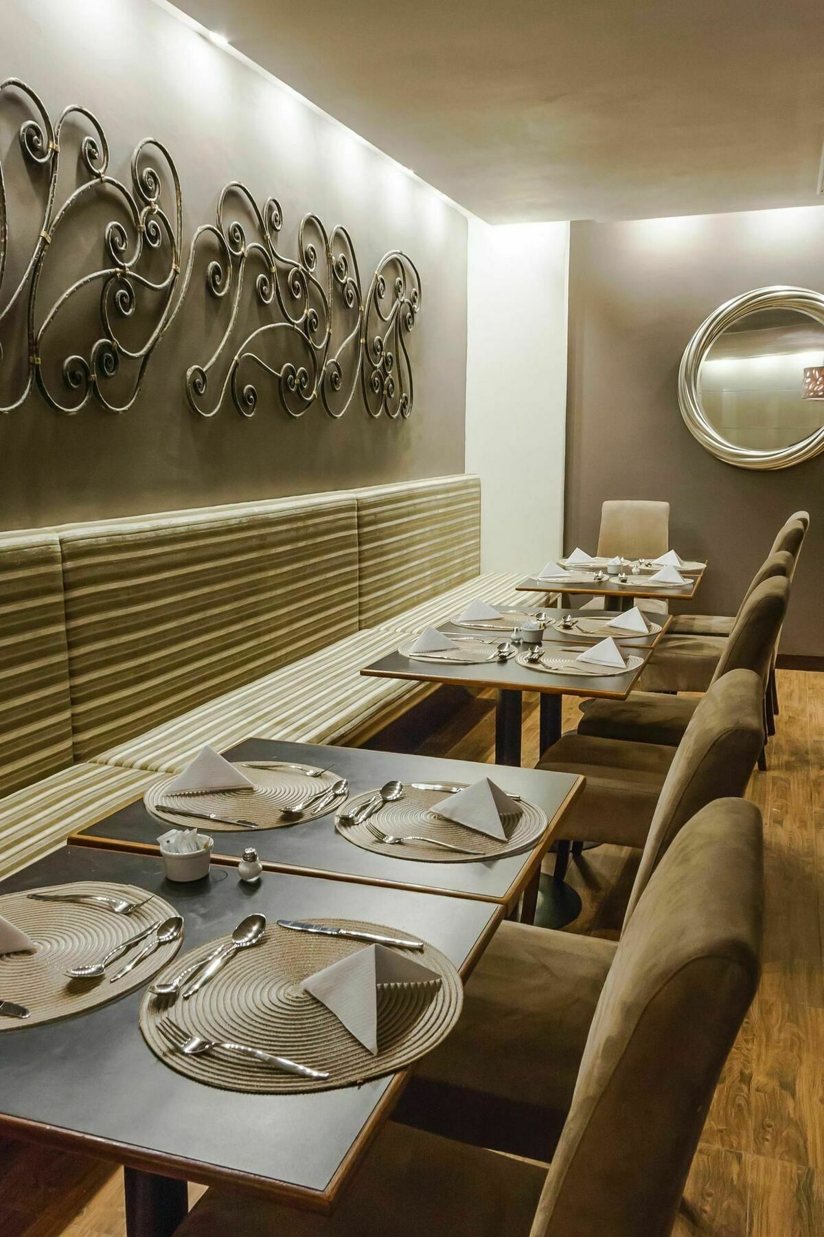 Guaparo Suites Valencia Exterior photo